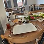 Royal Goddess Guest House, Walled 4* Фамагуста