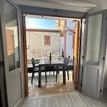 Royal Goddess Guest House, Walled Отель типа 