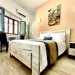 Royal Goddess Guest House, Walled Отель типа 