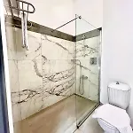 Royal Goddess Guest House, Walled