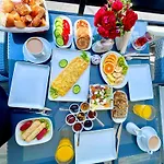 Royal Goddess Guest House, Walled Отель типа 