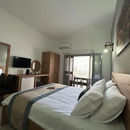 Royal Goddess Guest House, Walled Bed & Breakfast Famagusta (Northern Cyprus)