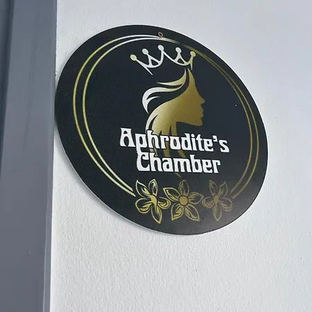 Royal Goddess Guest House, Walled Bed & Breakfast 4*