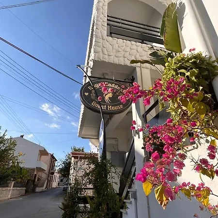 Bed and breakfast Royal Goddess Guest House, Walled