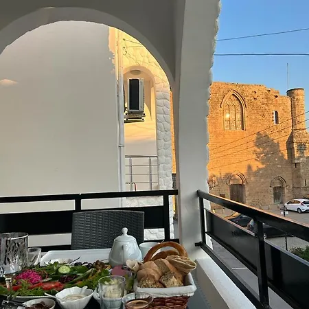 Bed & Breakfast Royal Goddess Guest House, Walled *