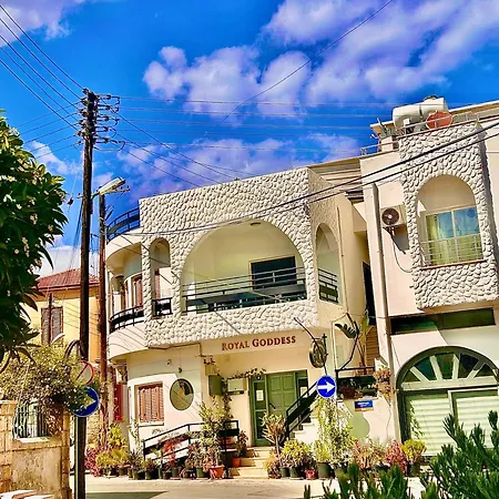 Bed & Breakfast Royal Goddess Guest House, Walled *