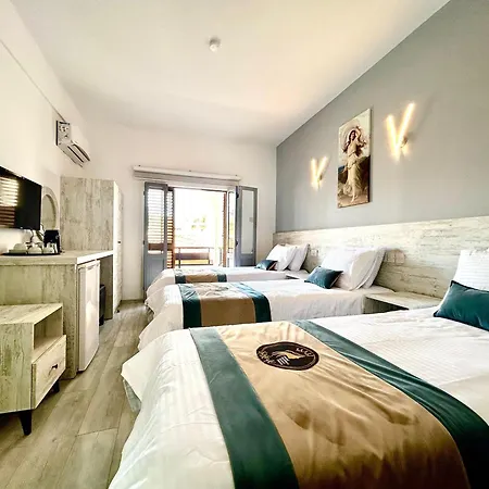 Royal Goddess Guest House, Walled