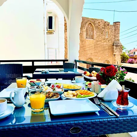 Royal Goddess Guest House, Walled Alojamento de Acomodação e Pequeno-almoço Famagusta (Northern Cyprus)