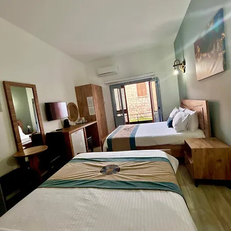 Royal Goddess Guest House, Walled 4*