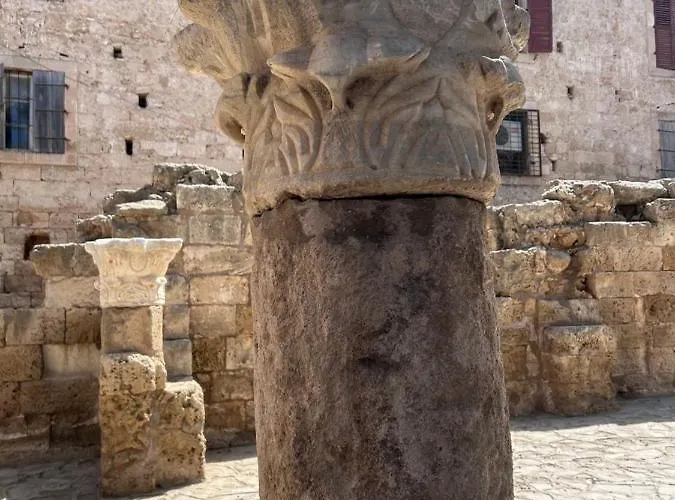 Bed and breakfast Royal Goddess Guest House, Walled