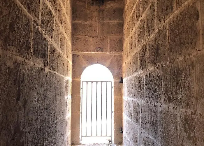 Royal Goddess Guest House, Walled 4*