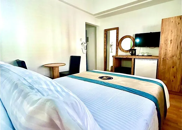 Royal Goddess Guest House, Walled B&B