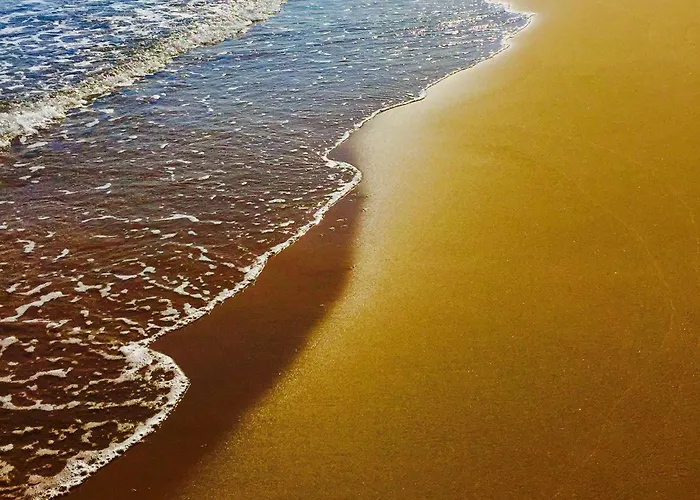 Royal Goddess Guest House, Walled