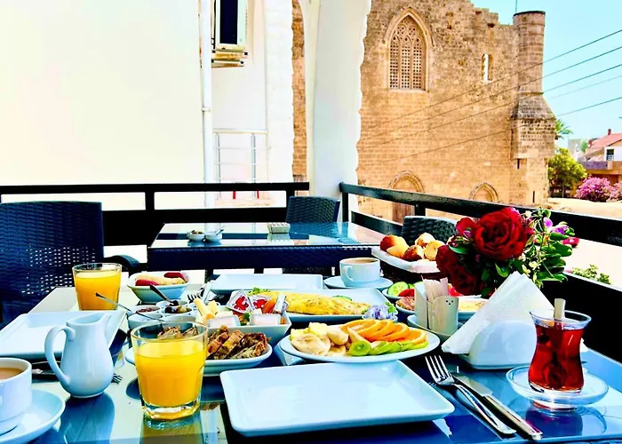 Royal Goddess Guest House, Walled Panzió Famaguszta